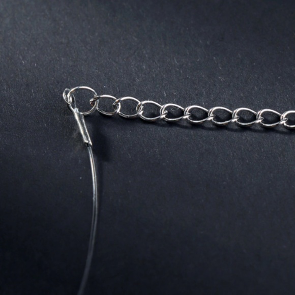 Round Simulated Diamond Invisible Choker Necklace - Picture 9 of 10